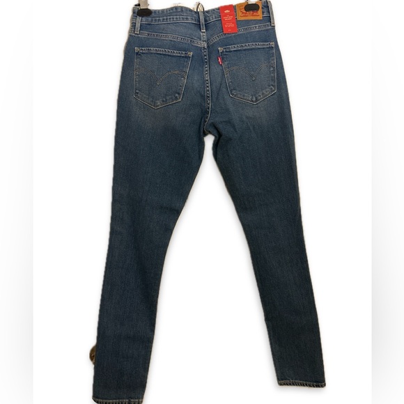 NWT🔖•Levi’s 721 High Rise Jeans, distressed knee size 8 short, 29x30 - Picture 4 of 14